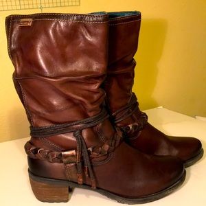 LIKE NEW! Women’s Sz 40 Pikolinos mid calf boots